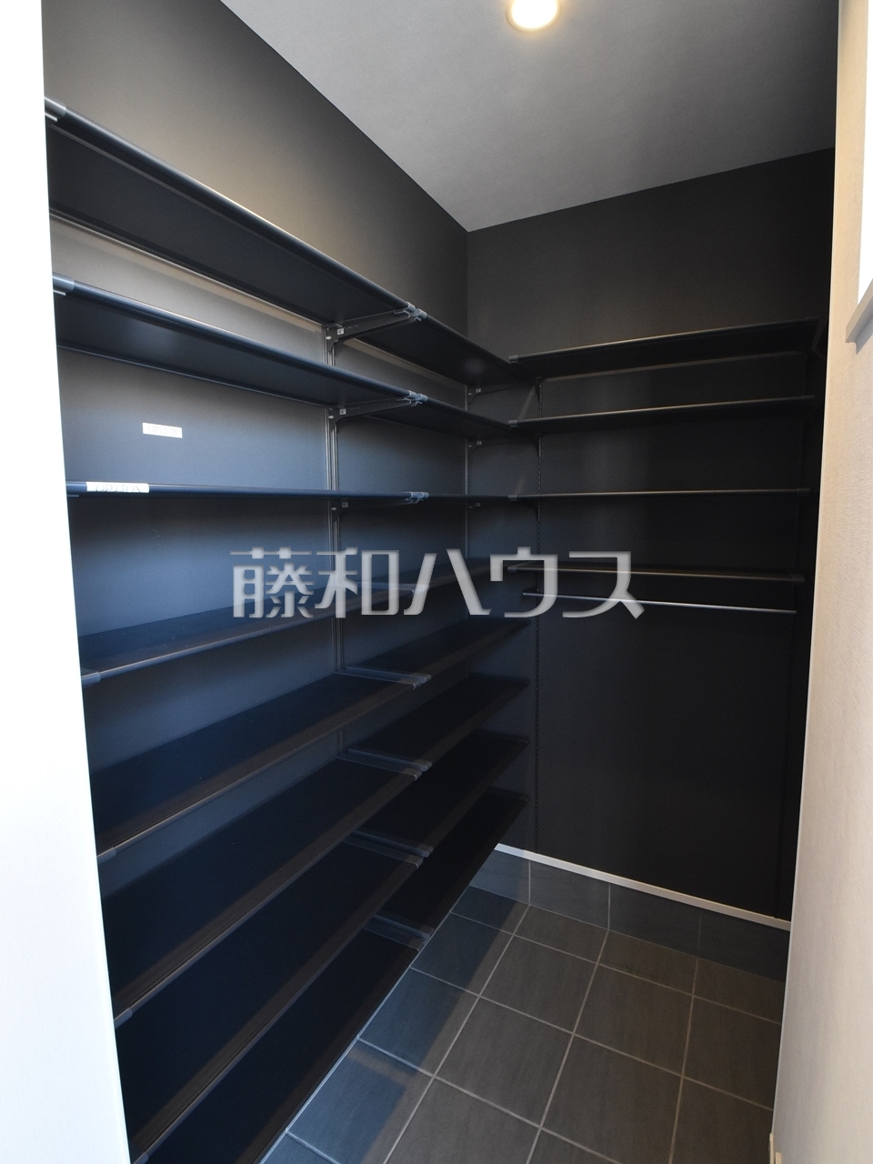 施工例 シューズインクローク