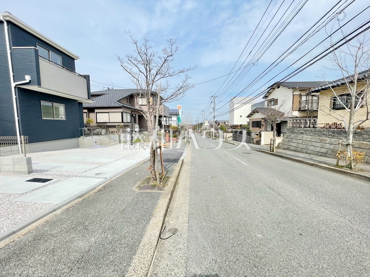接道状況および現場風景　【福岡市西区野方５丁目】／撮影日：2025年3月15日