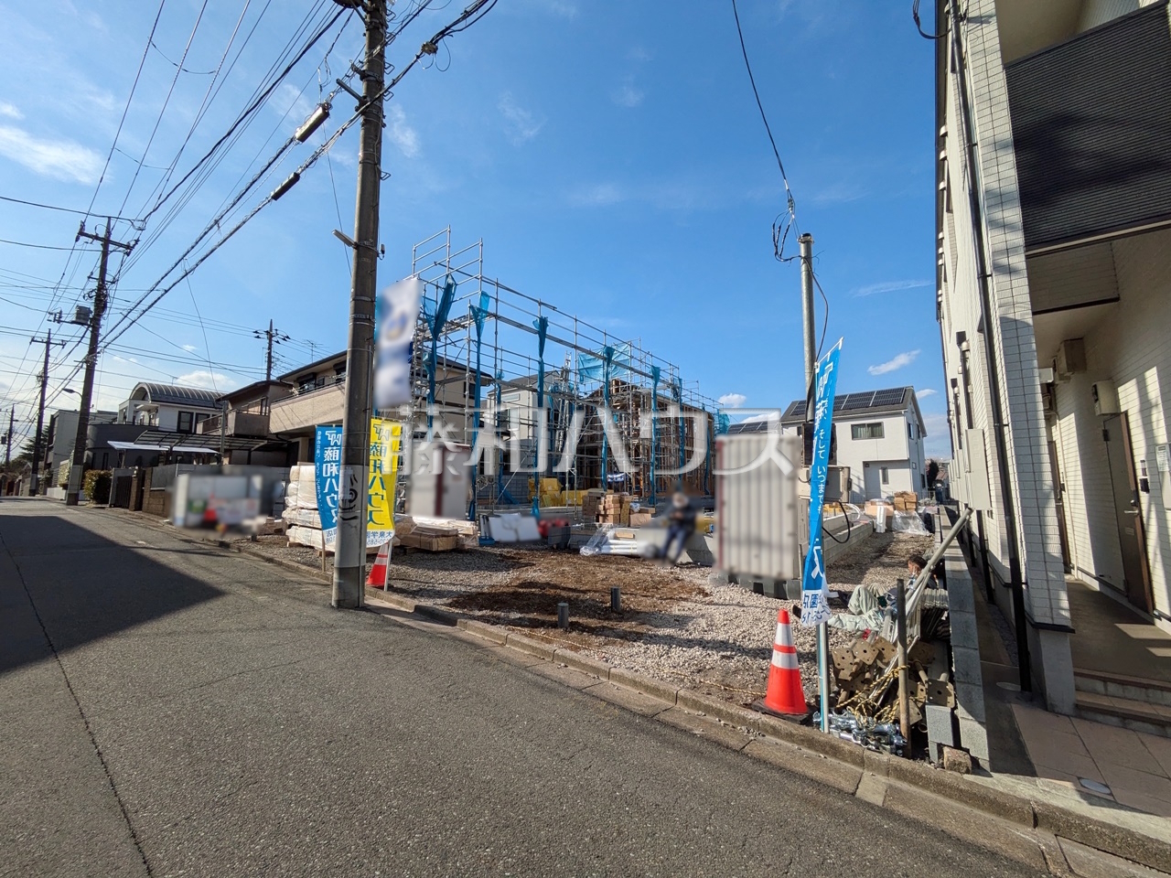 外観　【練馬区関町北３丁目】
前面道路南側は通路（遊歩道）に面しており開放感があります！ ／撮影日：2025年3月18日