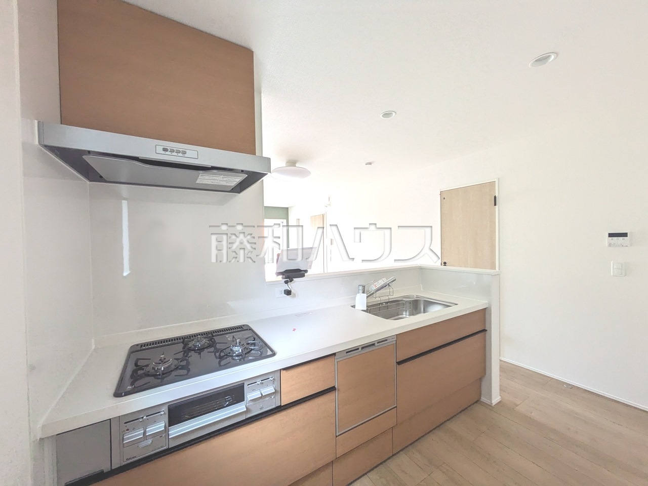 1号棟 キッチン 【小平市上水南町2丁目】/撮影日:2025年12月19日