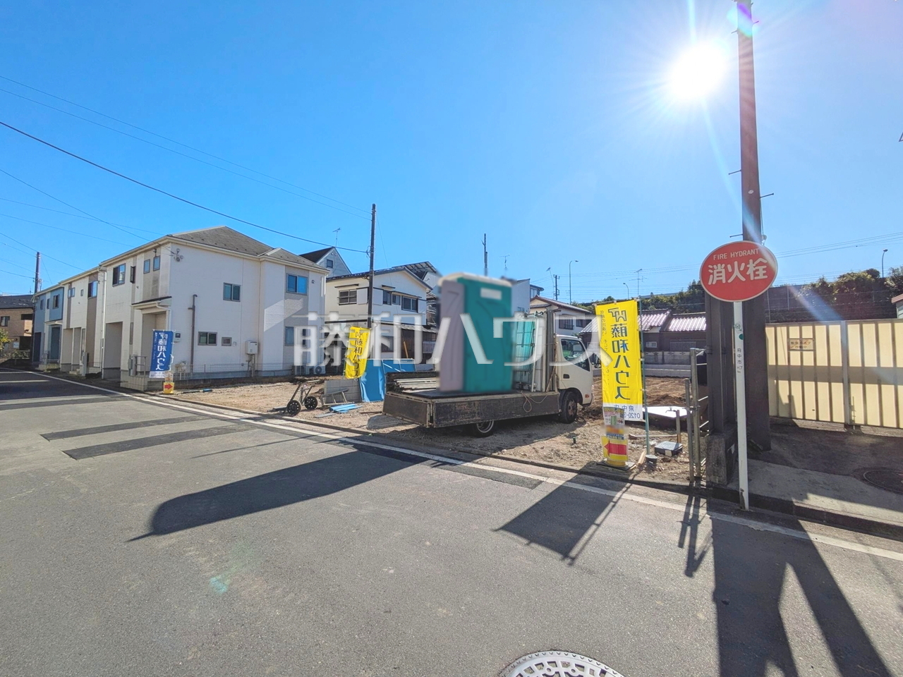 ≪接道状況≫周辺は落ち着いた雰囲気の住宅地です。小さなお子様がいるご家庭も安心です。 【府中市是政2丁目】/撮影日:2025年11月22日