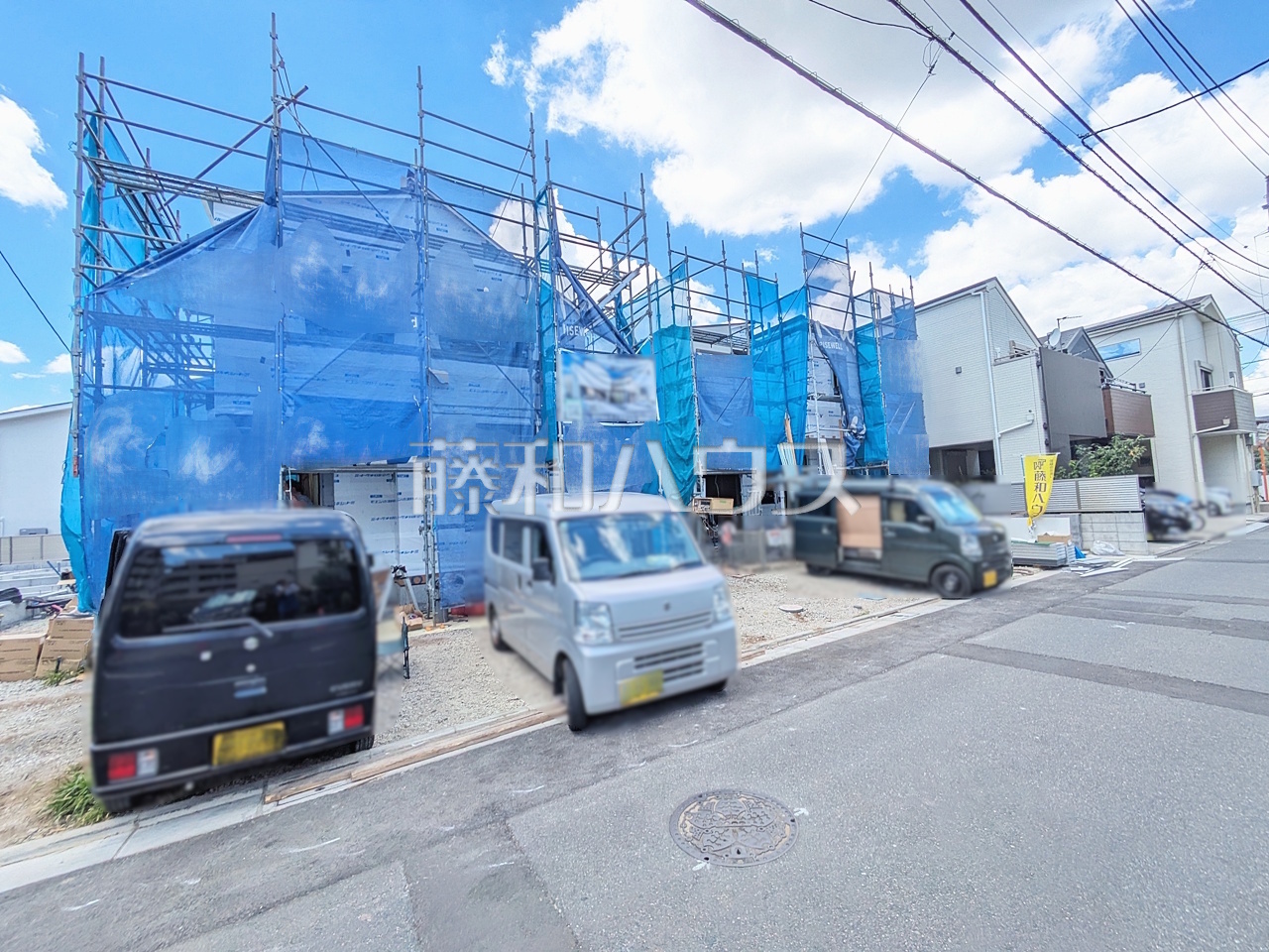 現場風景/見学はしたいけど、なかなか時間が取れない・・・そんな方に出勤前や仕事終わりにマイホームを見学できるサポートをいたします。 【練馬区南田中1丁目】/撮影日:2026年8月8日
