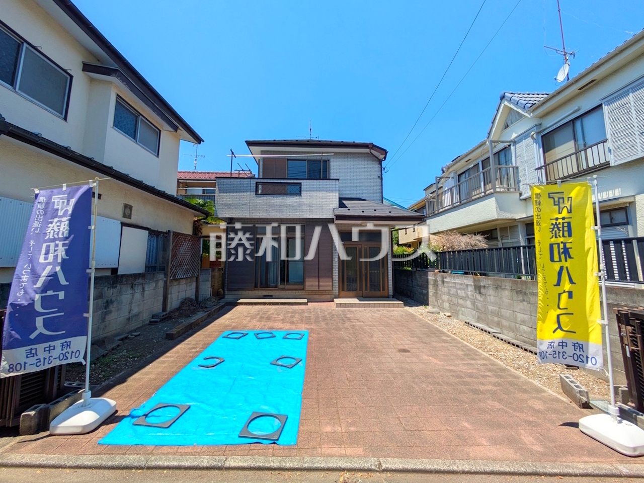≪外観≫来客時や駐輪スペースとしても利用可能なカースペース3台可(車種による)のプラン 【府中市四谷3丁目】/撮影日:2026年5月17日