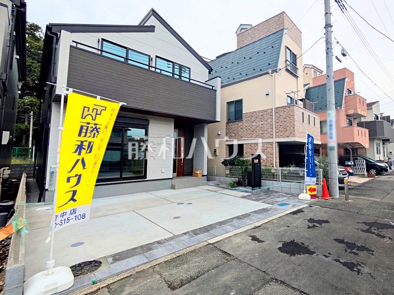 ≪6号棟 外観≫堂々完成、いつでもご内覧いただけます!ぜひ実物をご覧いただきたく思います。喜んでご案内いたしますのでお気軽にお問合せ下さい☆ 【府中市清水が丘2丁目】/撮影日:2026年9月4日
