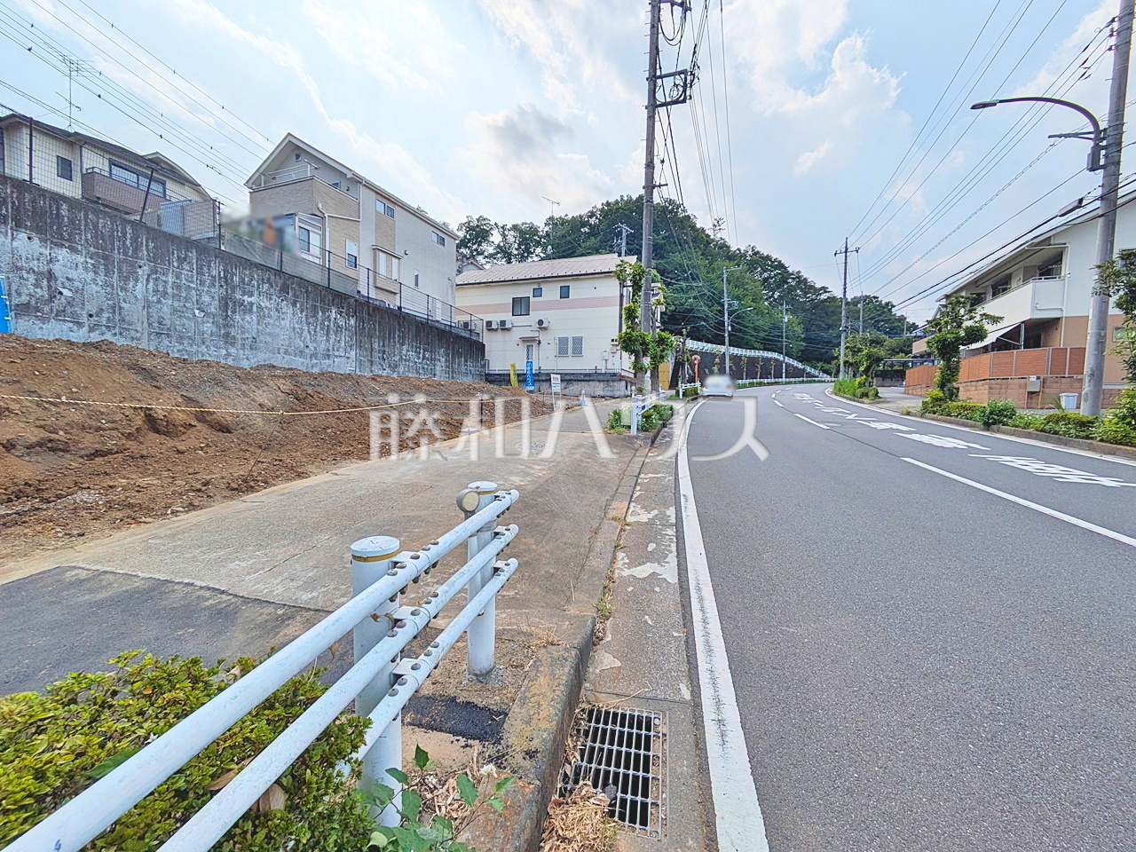接道状況および現場風景 【八王子市小宮町】/撮影日:2026年7月24日