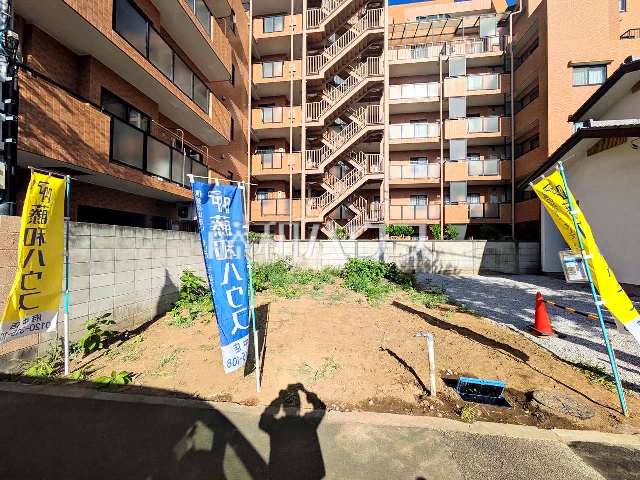≪現地外観≫建築条件はございませんので、ライフスタイルに合わせた自由なマイホームづくりが可能です。 【府中市美好町3丁目】/撮影日:2026年8月7日