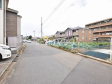 接道状況および現場風景　【東大和市仲原３丁目】 建物のプレゼンをさせていただきますので、実際の完成イメージを思い描いていただくことができます。お気軽にお問合せ下さい。 
