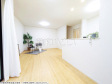 リビング　【小平市小川町１丁目】