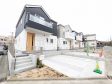 現場風景　【八王子市鑓水２丁目】
見学はしたいけど、なかなか時間が取れない…そんな方に出勤前や仕事終わりにマイホームを見学できるサポートをいたします。　