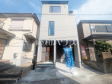 生活に溶け込むシンプルなデザインの外観が魅力の新邸です。　【新座市東３丁目】