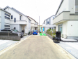 接道状況および現場風景　【国分寺市西町５丁目】
前面道路はゆとりの5m。車の出し入れも楽々です。　