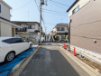 接道状況および現場風景　【新座市西堀２丁目】