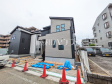 1号棟　外観　【小平市栄町２丁目】 生活に溶け込むシンプルなデザインの外観が魅力の新邸です。 