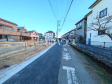 接道状況および現場風景　【日野市落川】
周辺環境はもちろん、日当たりや設備仕様など、
実際に行ってみないと分からないことも多くございます。営業担当がご案内いたしますので、お気軽にお問い合わせください。