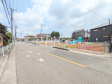 接道状況および現場風景　【武蔵村山市岸１丁目】お探しの物件に出会うためには、早めのご確認をオススメします。今のうちにぜひお問合せをお待ちしております。