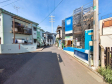 接道状況および現場風景　【杉並区成田東１丁目】 完成前ですがご見学できます。通常ではなかなか見ることのできない建物構造も、建築中だからこそご覧になれます。 