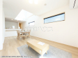リビング　【富士見市東みずほ台３丁目】