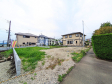 接道状況および現場風景　【八王子市川口町】 周辺環境はもちろん、日当たりや設備仕様など、実際に行ってみないと分からないことも多くございます。担当がご案内いたしますので、お気軽にお問い合わせください。  