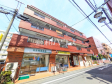 久米川駅より徒歩2分！この恵まれたロケーションによる幸福感は、毎朝の通勤時にしっかりと感じられるのではないでしょうか。　【エスカイア久米川】