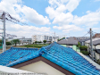 ≪バルコニー眺望≫  戸建住宅が立ち並ぶ住宅地。静かな時間の流れ。ゆっくりと傾きを変えていく陽の光が清楚な家々を色鮮やかに演出してくれます。  　【調布市上石原３丁目】