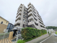 ≪現地外観≫南×西の角住戸のため日当たり・通風良好の開放的なお部屋です◎【ライオンズマンション京王永山】