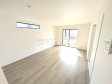 リビング　【春日井市上条町９丁目】