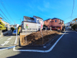 ≪現地外観≫綺麗な整形地のため、思い描いているイメージをカタチにしやすい土地【多摩市諏訪１丁目】