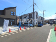 接道状況および現場風景　【日野市新町５丁目】
建物完成済のため、いつでもご内覧可能です。　