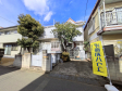 ≪現地外観（現況：古屋有）≫　綺麗な整形地のため、思い描いているイメージをカタチにしやすい土地【府中市本宿町４丁目】