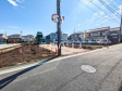現場風景　【西東京市芝久保町３丁目】 建物のプレゼンをさせていただきますので、実際の完成イメージを思い描いていただくことができます。お気軽にお問合せ下さい。 