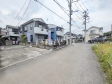 接道状況および現場風景 【東村山市久米川町2丁目】 接道状況および現場風景 【東村山市久米川町2丁目】