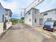 接道状況および現場風景　【武蔵村山市本町５丁目】 見学はしたいけど、なかなか時間が取れない・・・そんな方に出勤前や仕事終わりにマイホームを見学できるサポートをいたします。 