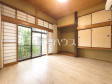 居室【八王子市横川町】※画像は実際の室内をAI（CG）で加工したものです。また、実際の室内とは色調や質感が異なる場合があります。