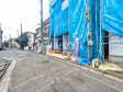 接道状況および現場風景　【和光市南１丁目】 見学はしたいけど、なかなか時間が取れない・・・そんな方に出勤前や仕事終わりにマイホームを見学できるサポートをいたします。 