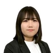 秋元 里菜