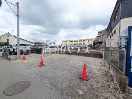 八王子市元八王子町２丁目
