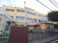 中野区立谷戸小学校