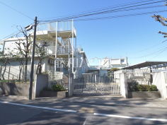 中野区立武蔵台小学校
