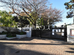練馬区立春日小学校