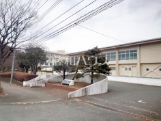 八王子市立南大沢小学校