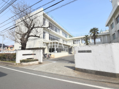 立川市立第十小学校
