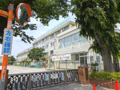三鷹市立第四小学校