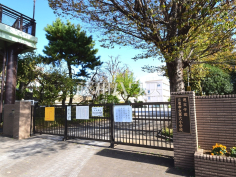 三鷹市立第六小学校