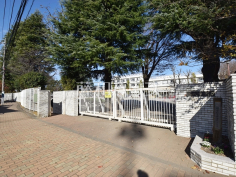 府中市立府中第四小学校