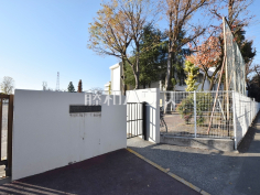 府中市立本宿小学校