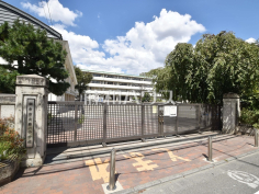 調布市立第一小学校
