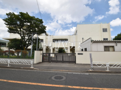 調布市立八雲台小学校