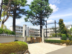 調布市立深大寺小学校