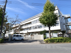 東久留米市立本村小学校