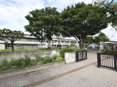 多摩市立多摩第一小学校